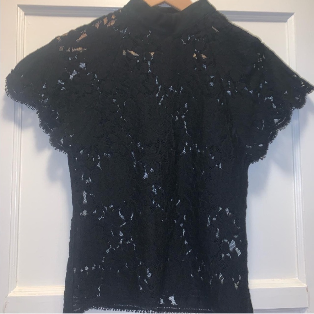VINTAGE ICEBERG FLORAL LACE TOP